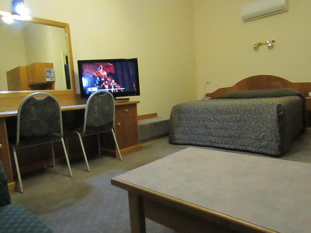 Glenelg Motel Adelaide Room photo
